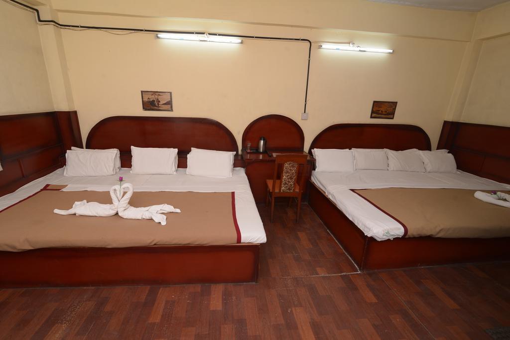 Tusker Towers Lodge Thekkady